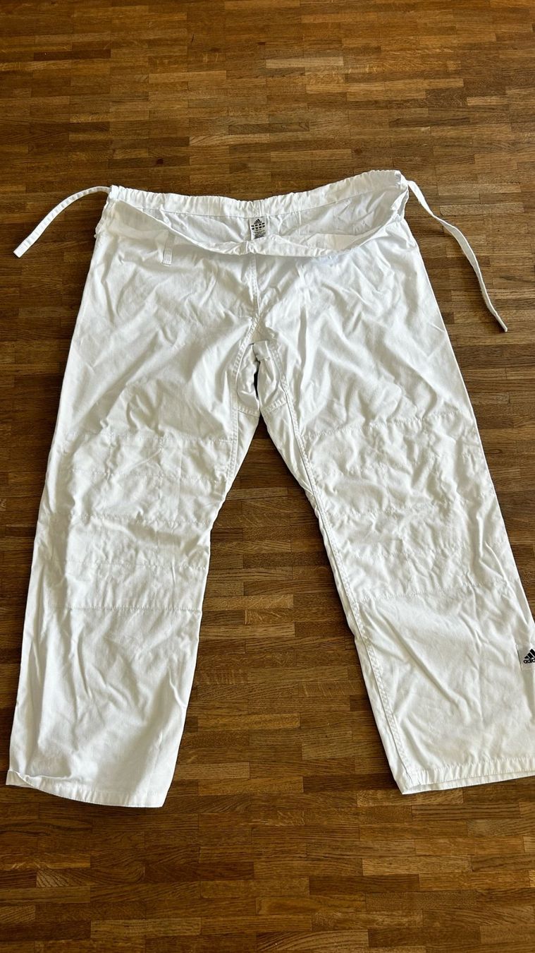 Kimono: Judoanzug Training Adidas Gr. 190 – Usato da Bern venduto da arwori 4