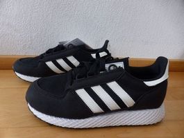 Adidas Turnschuhe, Kids, Gr. 35.5, neu