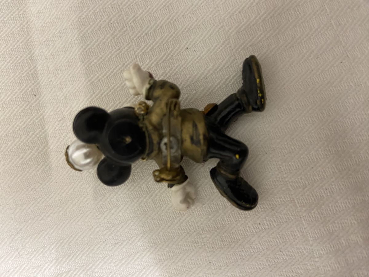 Broschen & Nadeln: Designer Disney Mickey Mouse Brosche  – Gebraucht aus Dietikon von brocki-eyra 4