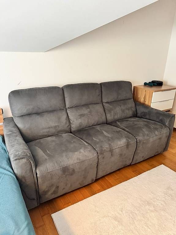 Divani: 3er Sofa – Usato da Domat/Ems venduto da Ardi1911