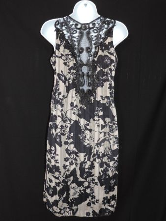 robe à dentelle effet soie noire gris beige