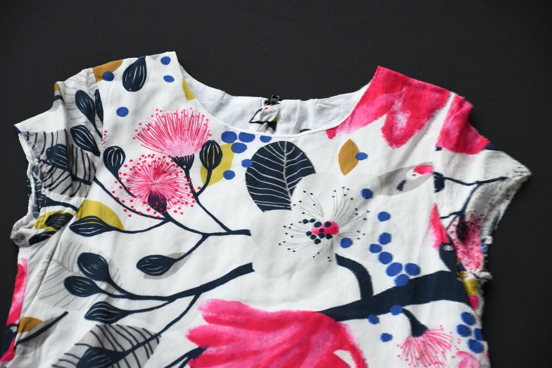 Catimini Vestiti & Gonne: Kleid von Catimini gr. 140 – Usato da Nuglar venduto da Korsika2 1