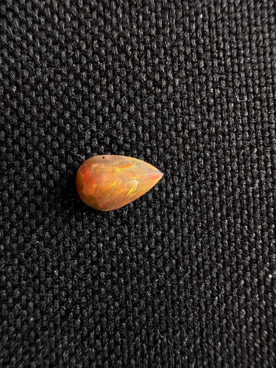 Pietre preziose: Äthiopischer Opal 0.75ct – Nuovo e nell'imballaggio originale da Wängi venduto da Horus90 1