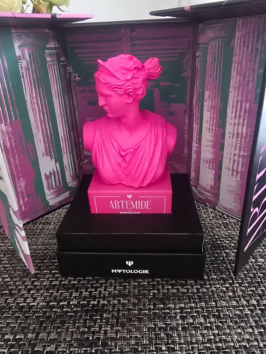 Profumi & Eau de Toilette: Extrait de Parfum unisexe exclusivité 2025 – Nuovo (secondo la descrizione) da prilly venduto da amelbara
