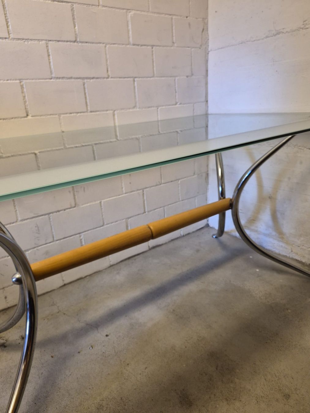 Tavoli: Glas Tisch – Usato da Maienfeld venduto da PKIC 2