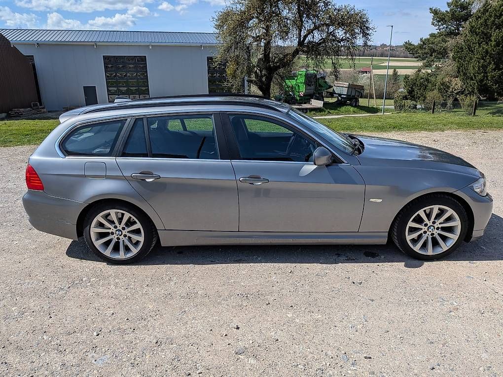 Automobili: BMW 330 i Touring Steptronic 272ch – Usato da Oppens venduto da mpi_9rwb 1