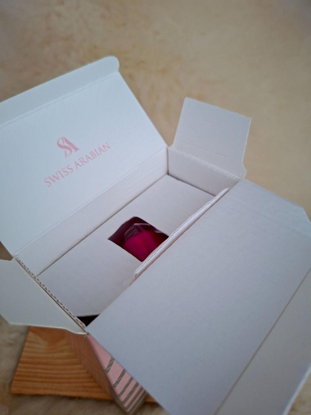 Swiss Arabian Profumi & Eau de Toilette: Swiss Arabian Inara EdP 100ml – Nuovo (secondo la descrizione) da Luzern venduto da Zimprich 8