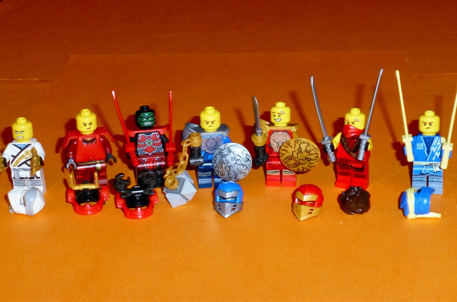 Lego Giocattoli: Lego Ninjago / 7 Minifiguren + Waffen – Usato da Langnau am Albis venduto da Maugli 4