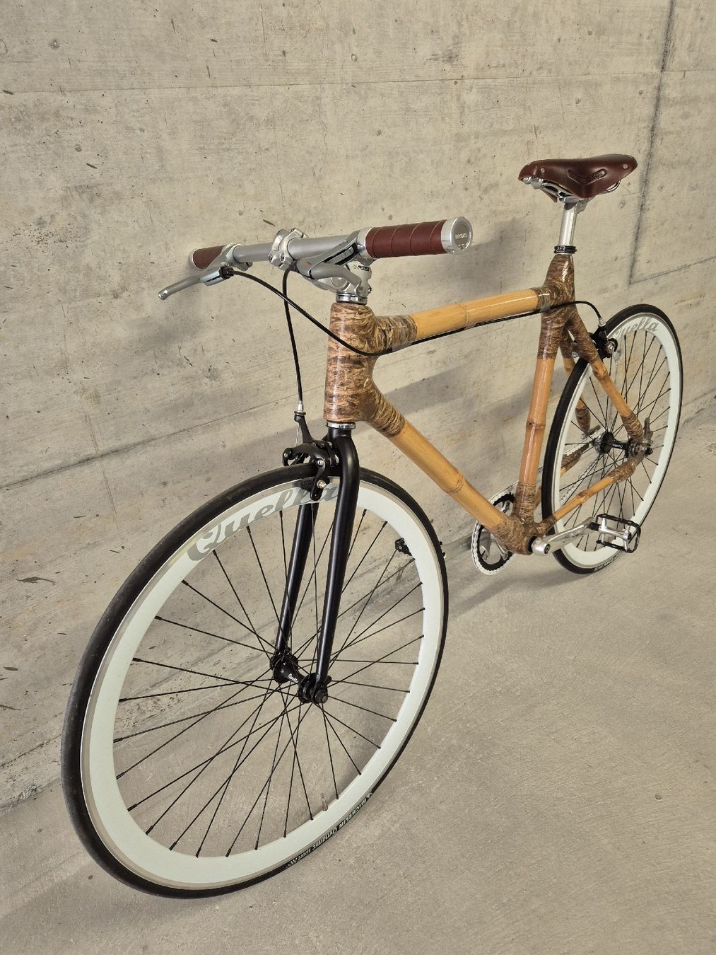Biciclette: Stylisches Bambus Stadtvelo – Usato da Eschenbach SG venduto da Samsi85 5