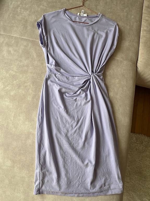 Vestiti: Lavendelfarbenes Kleid mit Knotendetail – Usato da Dübendorf venduto da selinamariah 1
