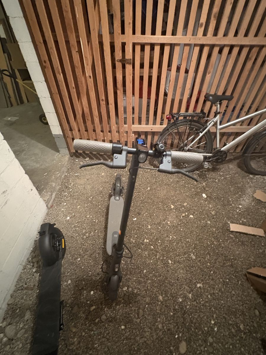 Scooter: E Scooter  – Usato da Burgdorf venduto da mil_bgk2 3