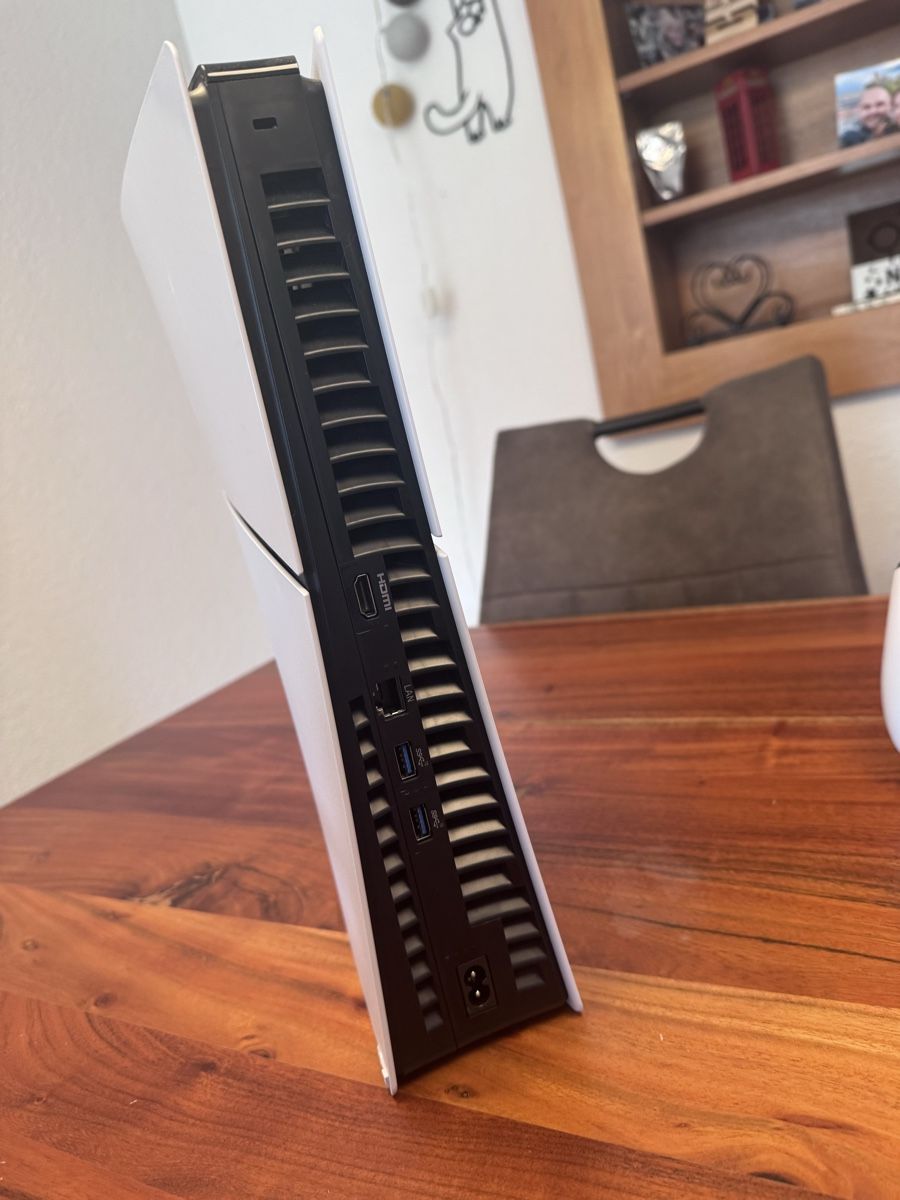 Sony Console: Sony PlayStation 5 Slim Digital Edition + 2 Controller  – Nuovo (secondo la descrizione) da Baden venduto da reiner1704 4