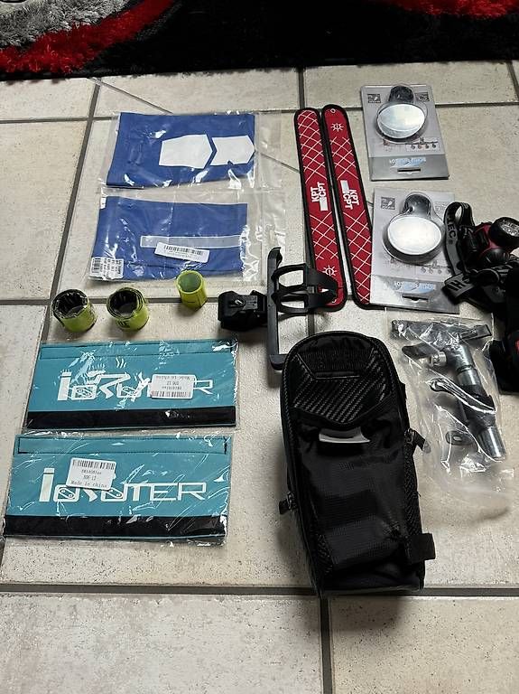 Pezzi di ricambio: Velo Zubehör neu – Usato da Wollerau venduto da michel31 1