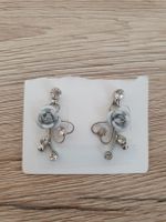 Ohrstecker Blumen Design mit Steinen