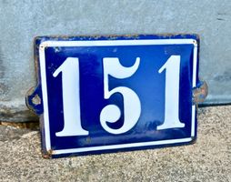 VINTAGE Emailschild Hausnummer 151 emaille ca! 20 x 13cm