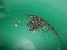 400 GR. GOLDHALTIGER SAND - NUGGETS