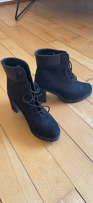Timberland Chaussures femmes: Winterstiefel Timberland 36 – D'occasion à Zürich par jasisl
