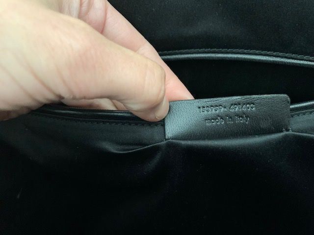 Saint Laurent Borse: YSL oversized bag ,matching key chain – Usato da Dallenwil venduto da ZD2019 8