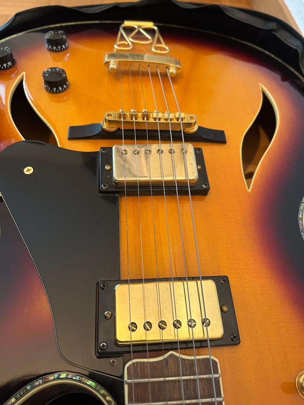 Musikinstrumente: Dean STY DLX VS - E-Gitarre inkl. Rockbag – Gebraucht aus Aarau von Maclovio 4