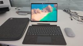 Microsoft Surface Pro 8 (13 ", Intel Core i5-1135G7)