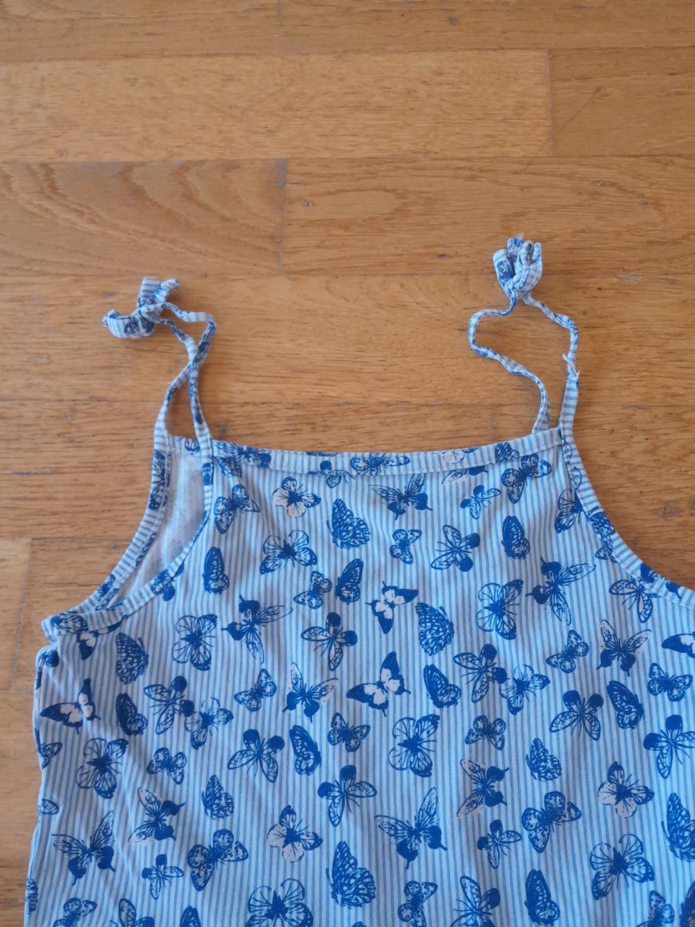 Kleider & Röcke: Kleid Grösse 134 – Gebraucht aus Worb von Osterthal 1