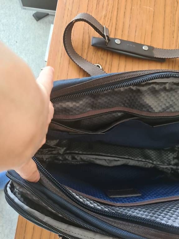 Sacs: Laptop Tasche Marke TUMI – D'occasion à Wittenbach par sufi03 2