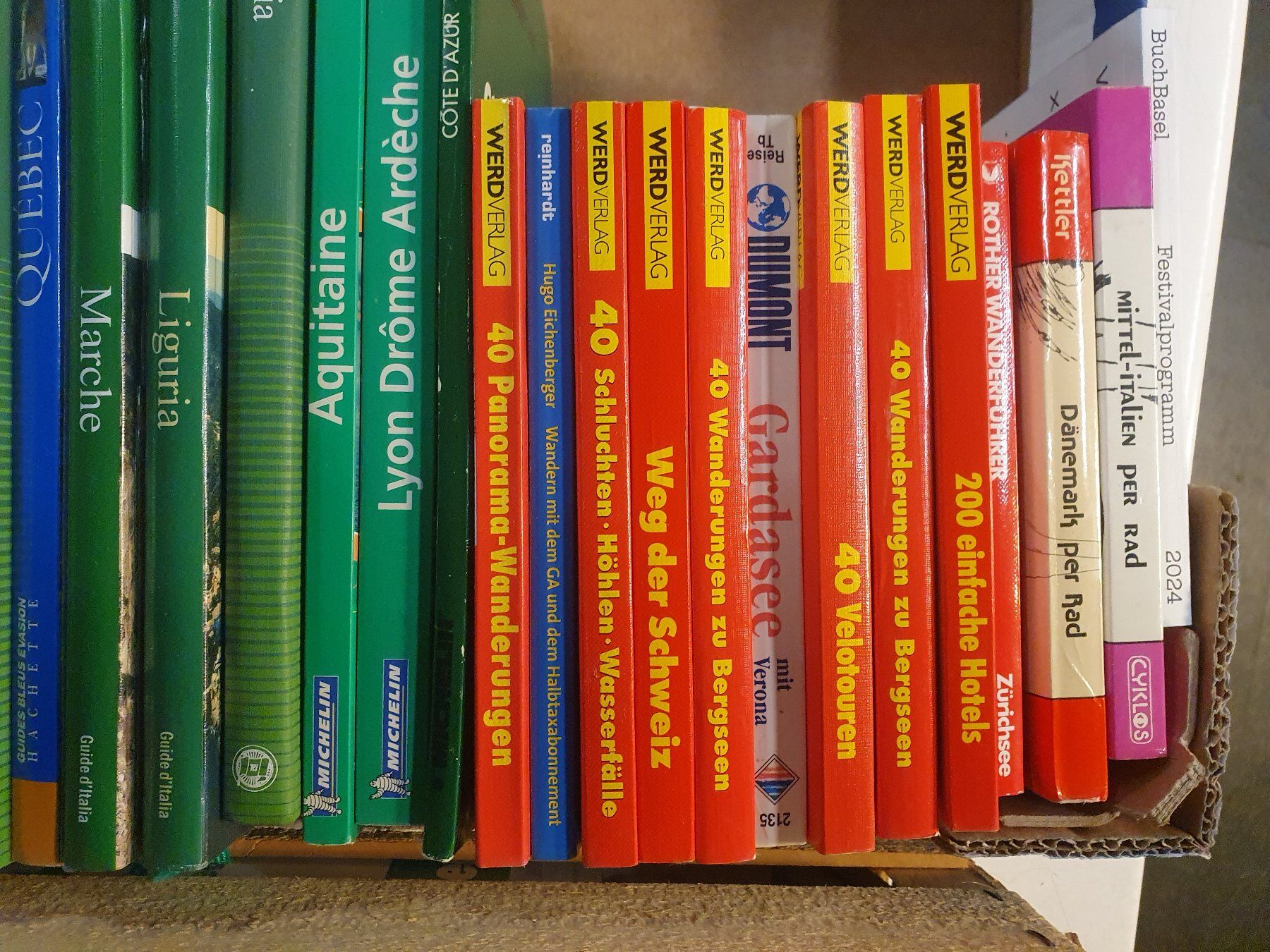 Libri: Div Reiseführer – Usato da Zürich venduto da loosebone 3