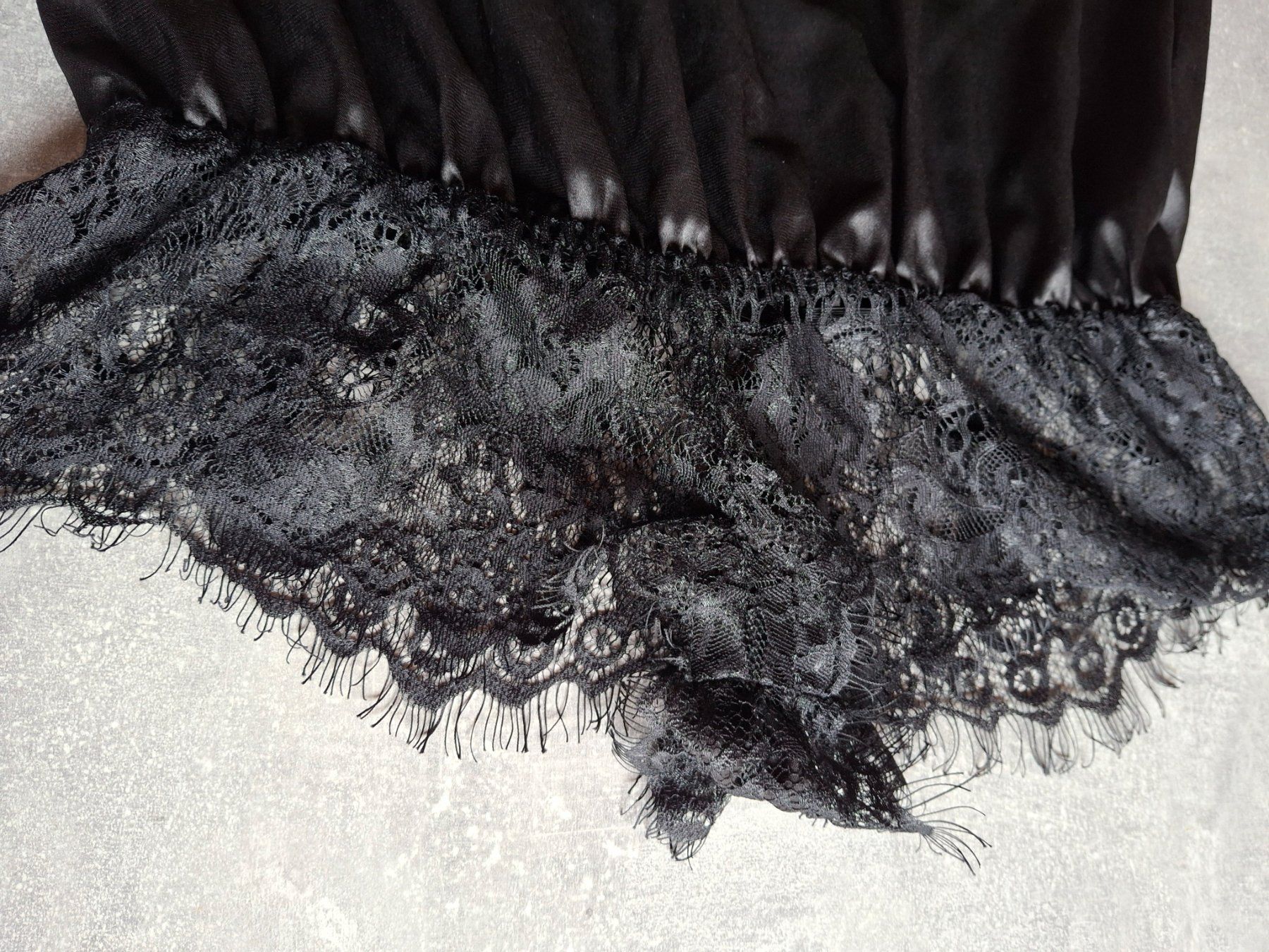 Altra biancheria intima: Déshabillé combinaison short taille L – Usato da Villiers venduto da san_jn5w 1