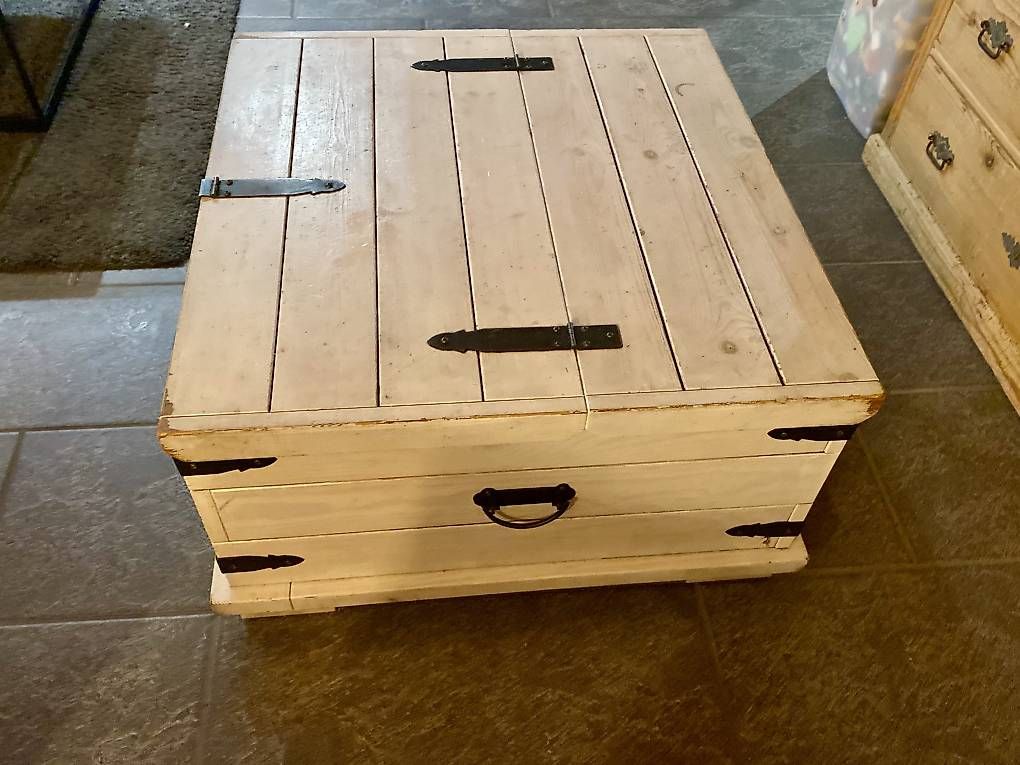 Tische: Sofatisch / Truhe – Gebraucht aus Safnern von mel__91 2