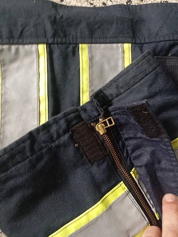 Hosen: Feuerwehr Hose Nomex Grösse M – Gebraucht aus Basel von Petergunn 1