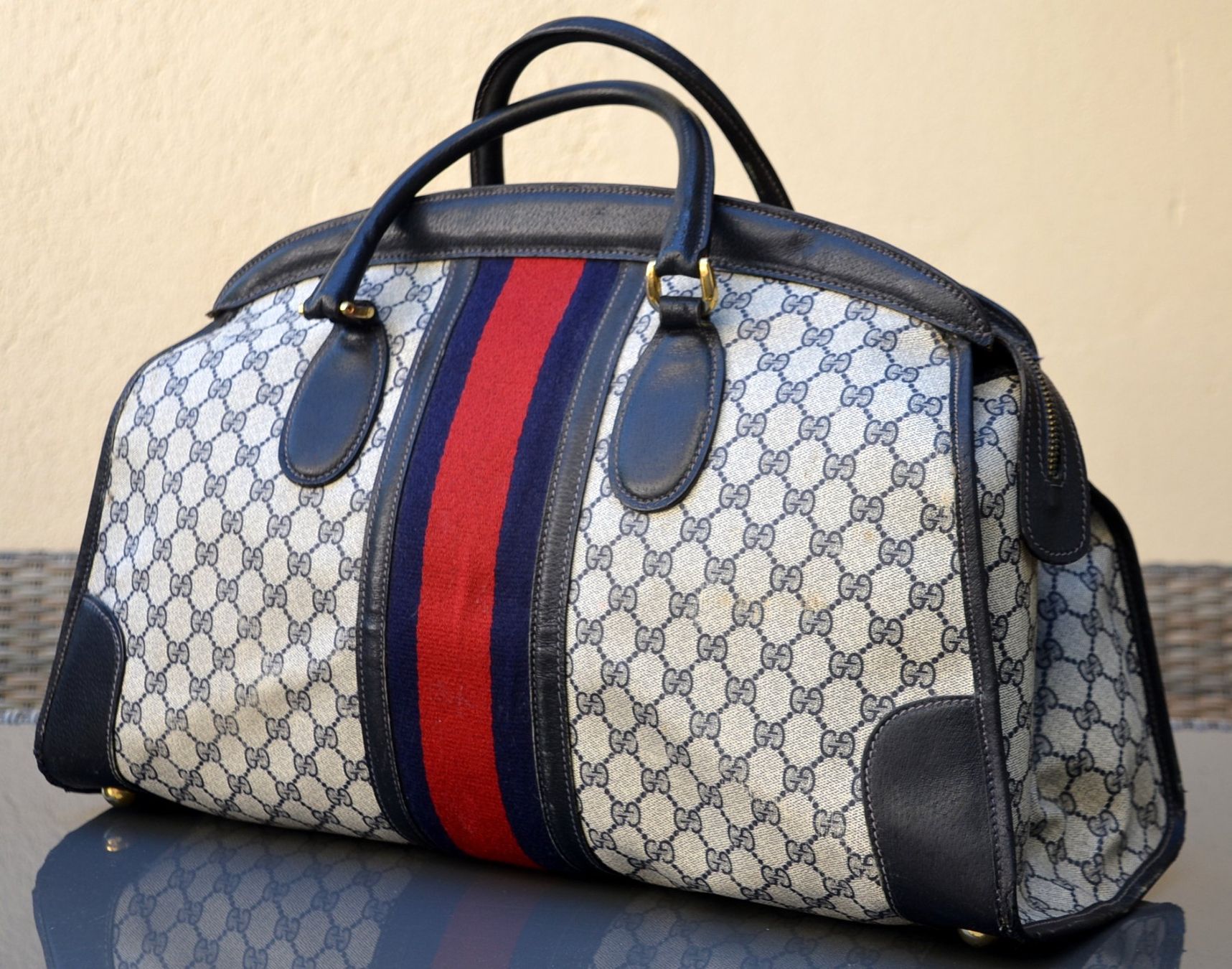 Gucci Borse: Gucci Tasche / sac Vintage – Usato da Collonges venduto da Auganien 1