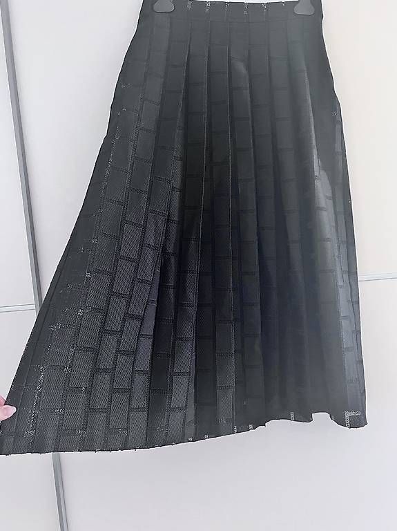 Gonne: Alpha Studio Maxirock Gr.38 Designer Rock, schwarz – Usato da Dübendorf venduto da CaBer 2