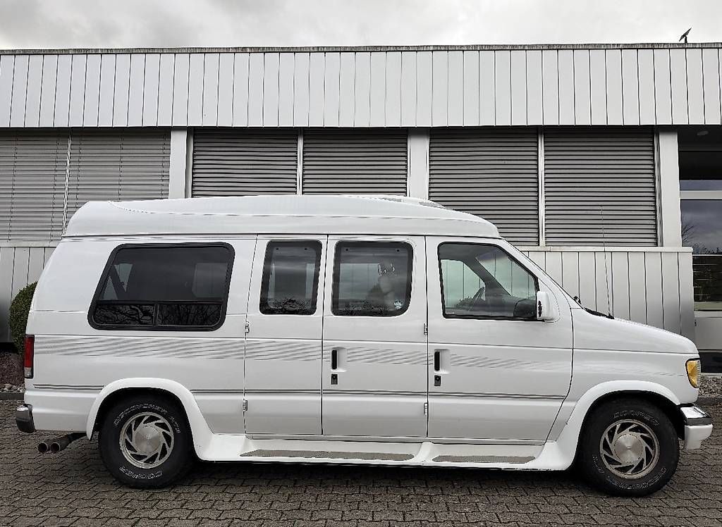 Autos: Ford Econoline 150 – D'occasion à Lostorf par Ktmexc400 2