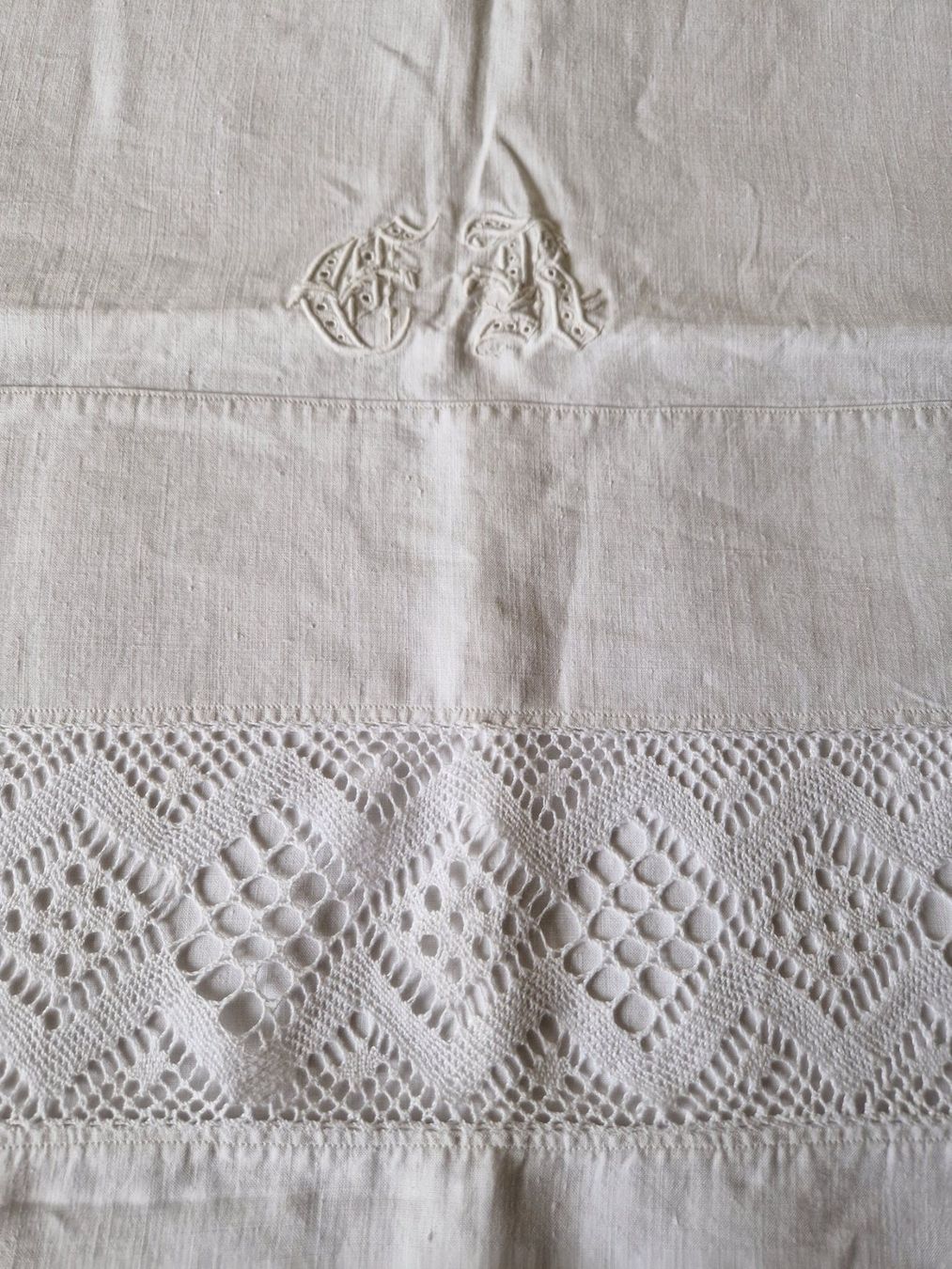 Linge de lit: Leinen Leintuch mit Spitze 220x166cm – D'occasion à Bern par Antikbatik 1