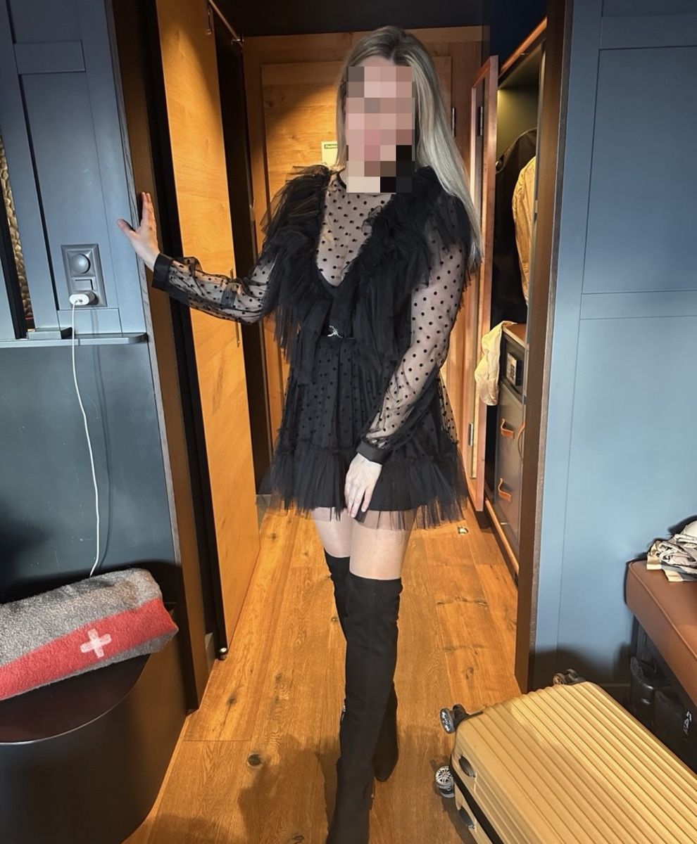 Robes: Ida Sjöstedt Dot Mini Dress – D'occasion à Winterthur par katjazbii