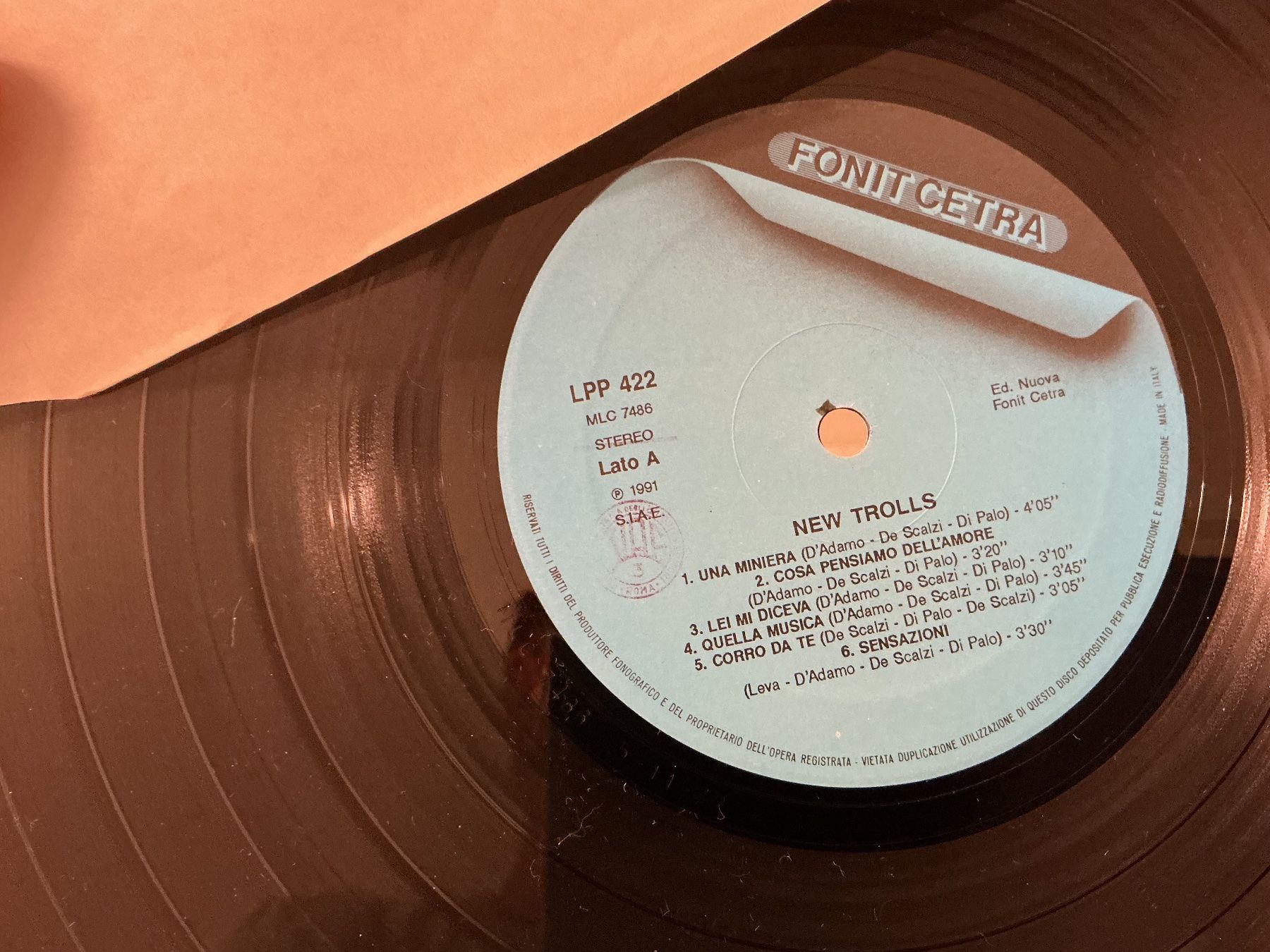 Dischi in vinile: New Trolls LP (Cover hat seem split) – Usato da Winterthur venduto da Tumko-Vinyl 1