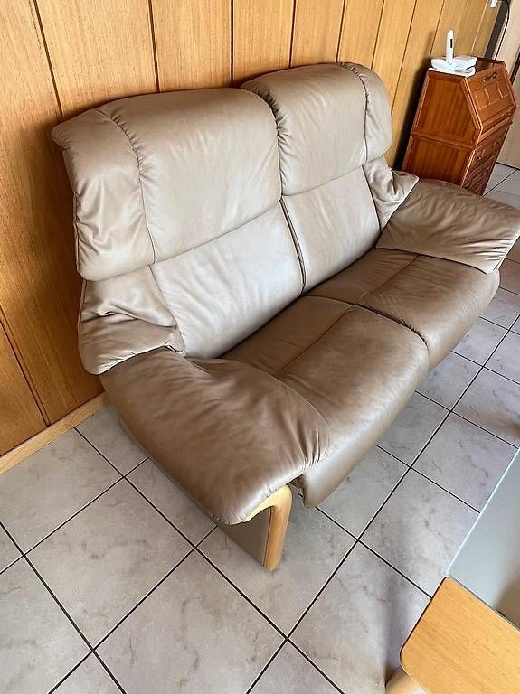 Divani: Canapé Stressless – Usato da La Neuveville venduto da Cocoryne 2