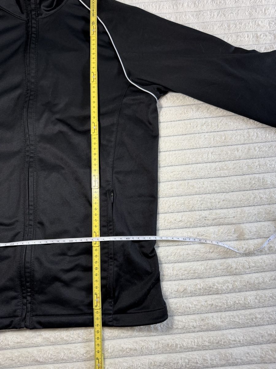 Nike Giacche: Nike Trainingsjacke S  – Nuovo (secondo la descrizione) da Vionnaz venduto da b_f_d_r_g 2