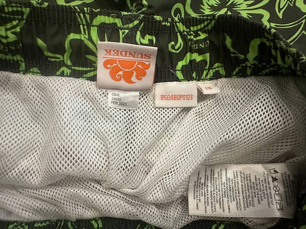 Badehosen: Sundek Kinder-Badehose – Gebraucht aus Merlischachen von Jamie-Tristan 2