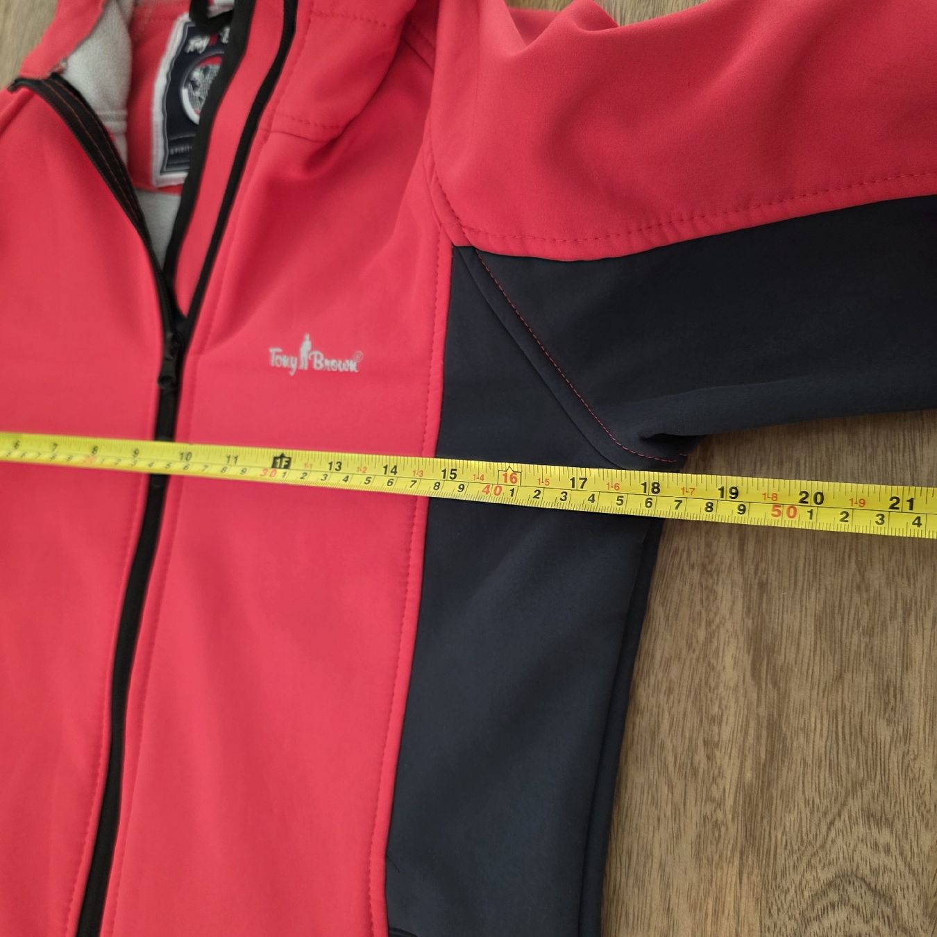 Vestes: Tony Brown Softshelljacke rot/dunkelblau Grösse 38  – D'occasion à Rheinsulz par Gilea 8