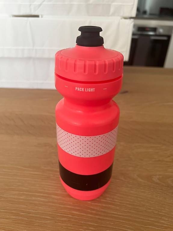 Gourdes & Thermos: Rapha Bidon – D'occasion à Oberwil-Lieli par Jo-Ke 2