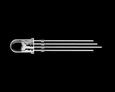 Componenti elettronici: 100Stk. 5mm RGB LED glasklar – Nuovo e nell'imballaggio originale da Illnau venduto da diy-shop