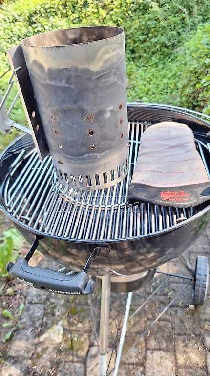 Griglie: Weber Kugelgrill und Zubehör  – Usato da Eschikofen venduto da nan_8j66 2