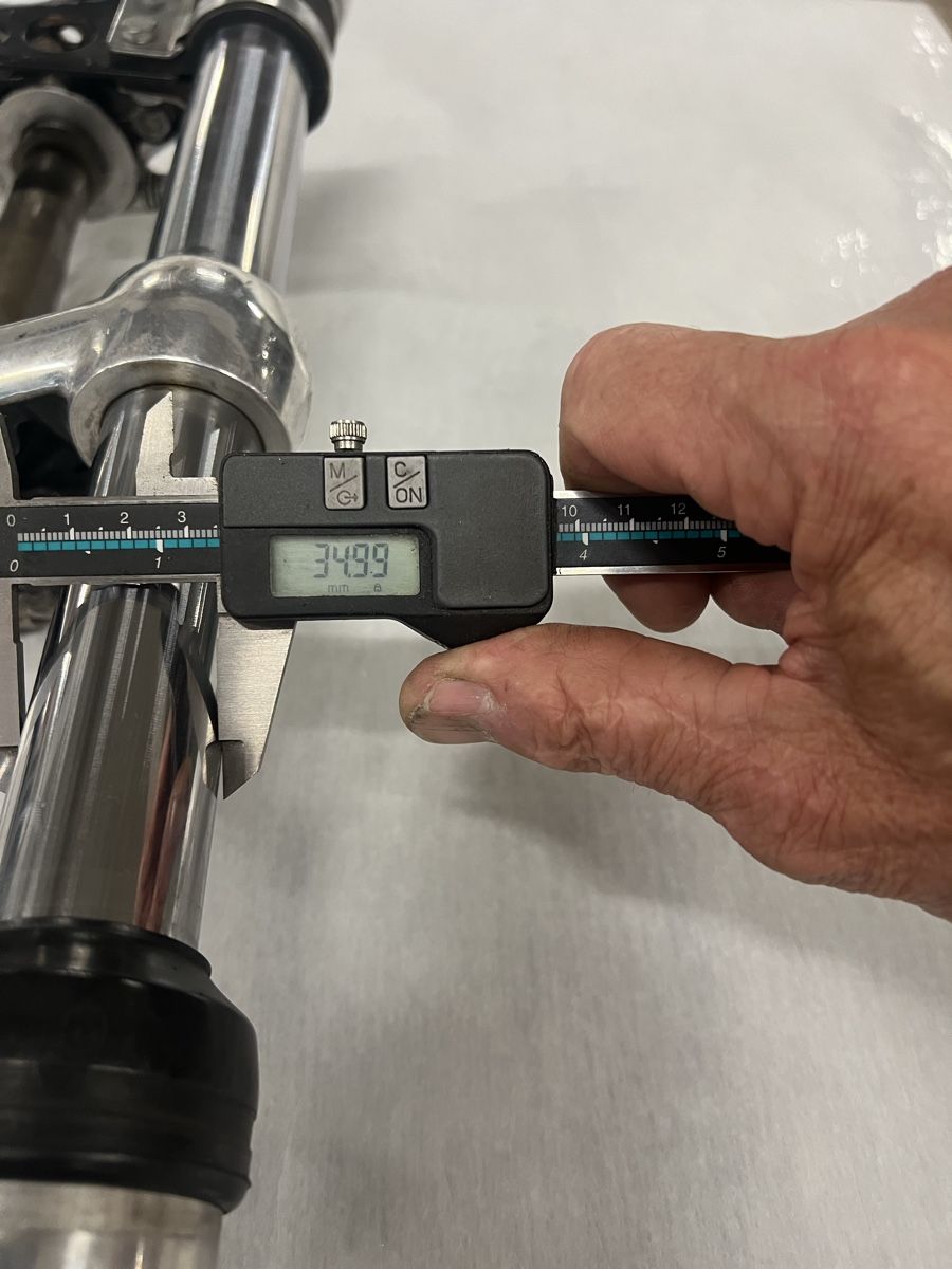 Tutti i ricambio per moto: CERIANI Telegabel 35 mm – Usato da Zürich venduto da Pan-Europ 1