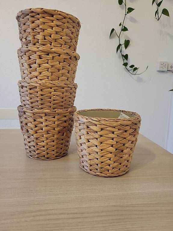 Vasi per fiori: Vaso per piante – Usato da Chiasso venduto da col_2ks8 1