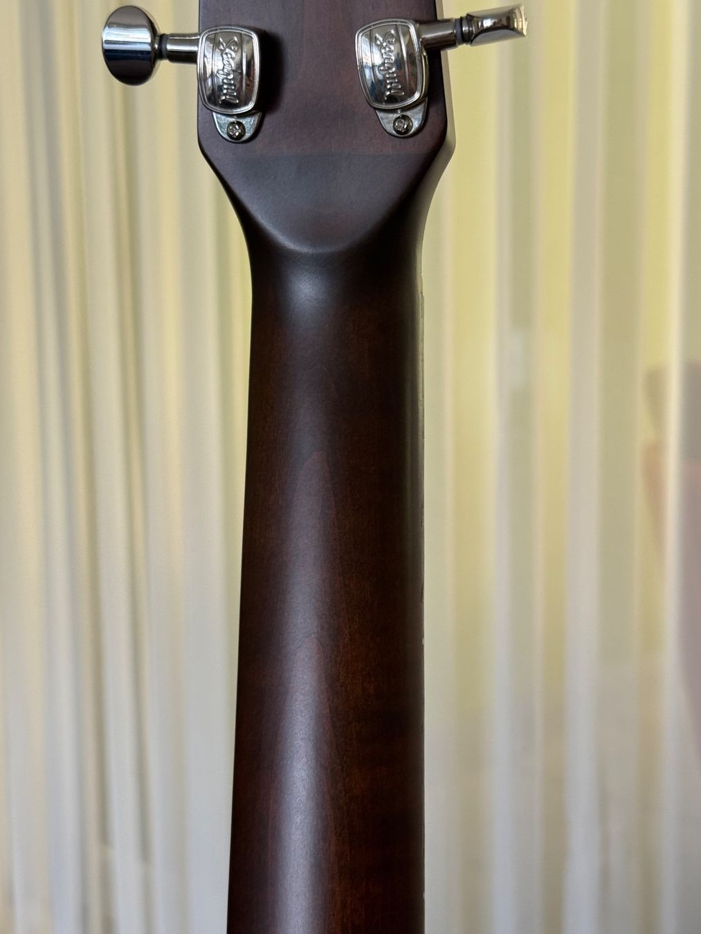 Seagull Instruments de musique: Seagull S6 Classic Black A/E Westerngitarre – D'occasion à Richterswil par velvetglove_rhcp 5