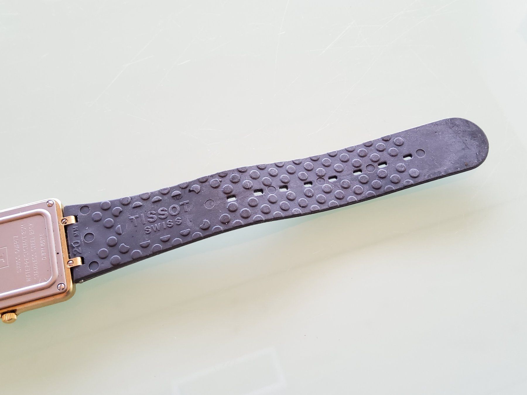 Tissot Montres: Montre bracelet Tissot Twotimer  – Défectueux à Malleray par Broc-Mo 9