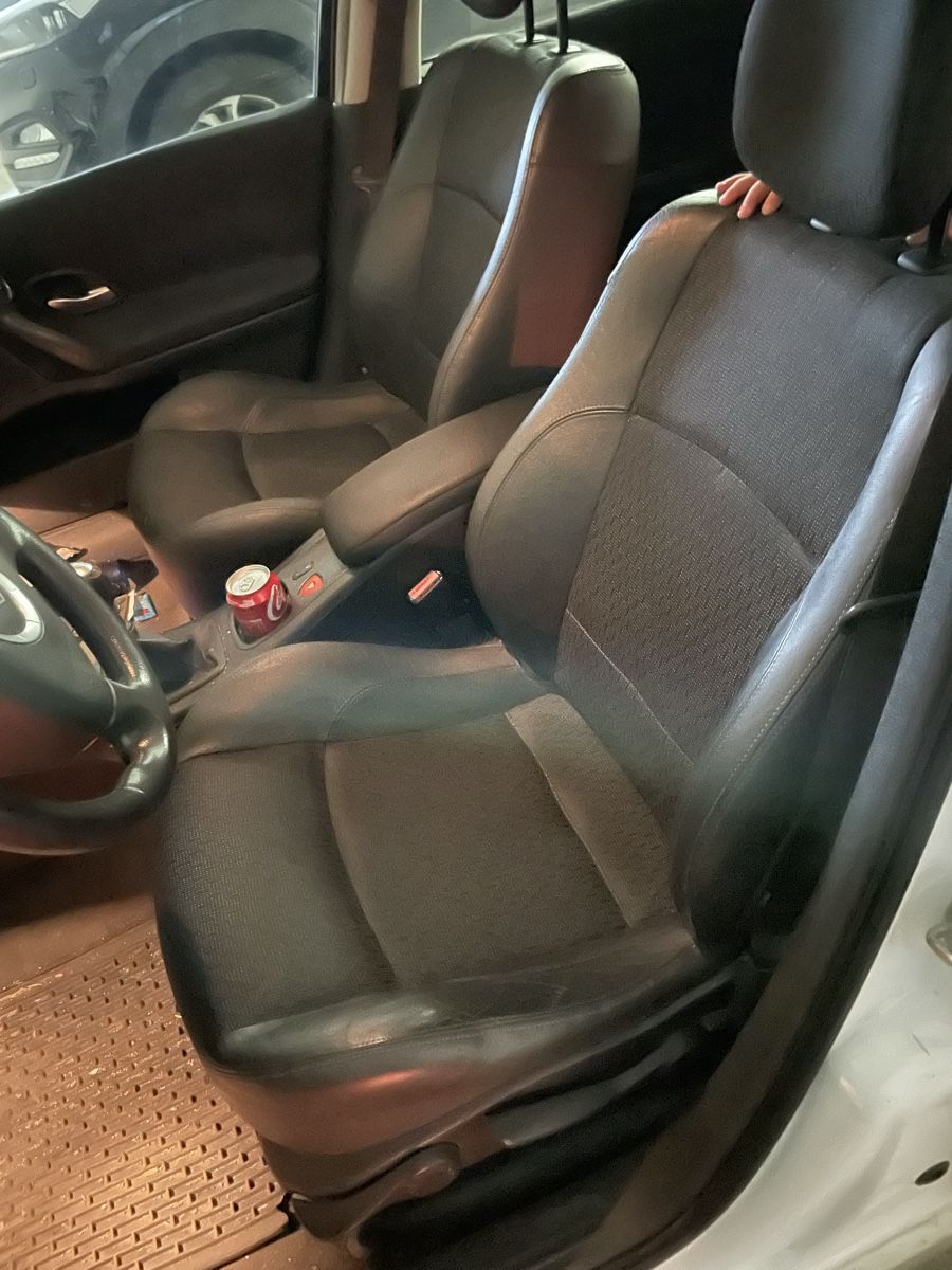 Renault Automobili: Renault Laguna 2.0 diesel – Usato da Abtwil AG venduto da sad_75g6 3