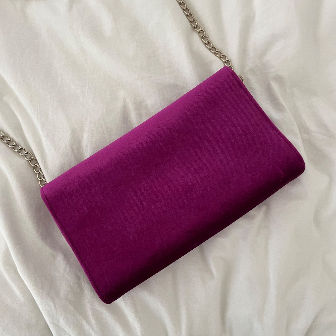 Valentino Taschen für Damen: Rosa Samt-Handtasche Valentino – Gebraucht aus Utzenstorf von beatrice.ch 2
