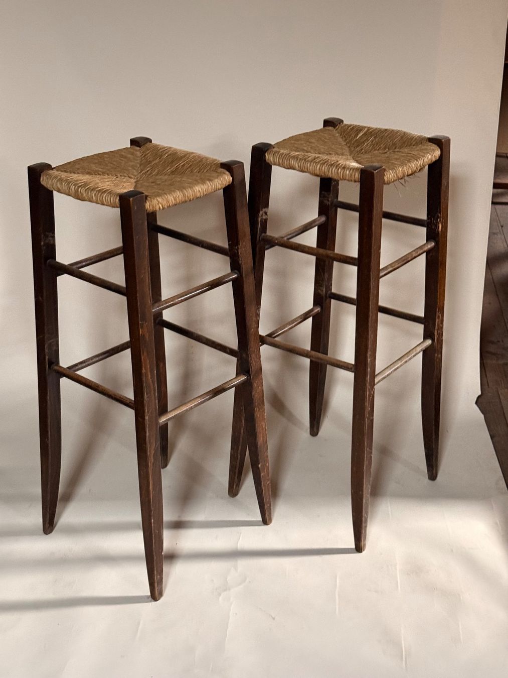 Tabourets: Barhocker mit Korbsitz 2 Stck. – D'occasion à Zürich par El-Ga 4